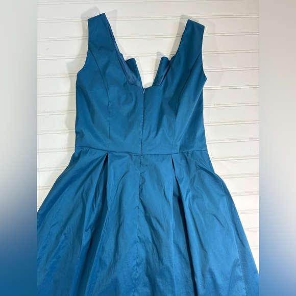 J Taylor Dress Sleeveless Dress Cocktail Bridesmaid Peacock Blue Lined Size 6 - Picture 14 of 16